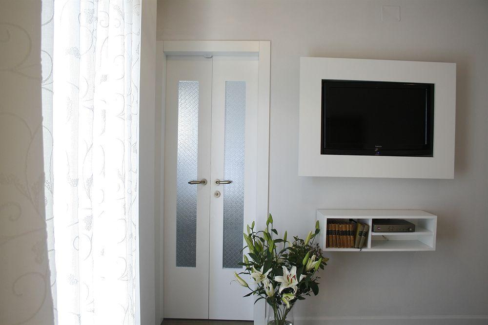 Shtarkman Erna Boutique Hotel Нахария Екстериор снимка