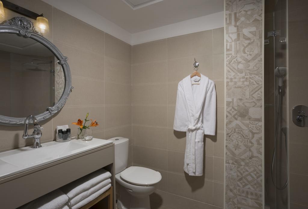 Shtarkman Erna Boutique Hotel Нахария Екстериор снимка