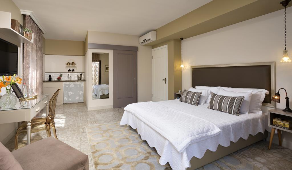 Shtarkman Erna Boutique Hotel Нахария Екстериор снимка