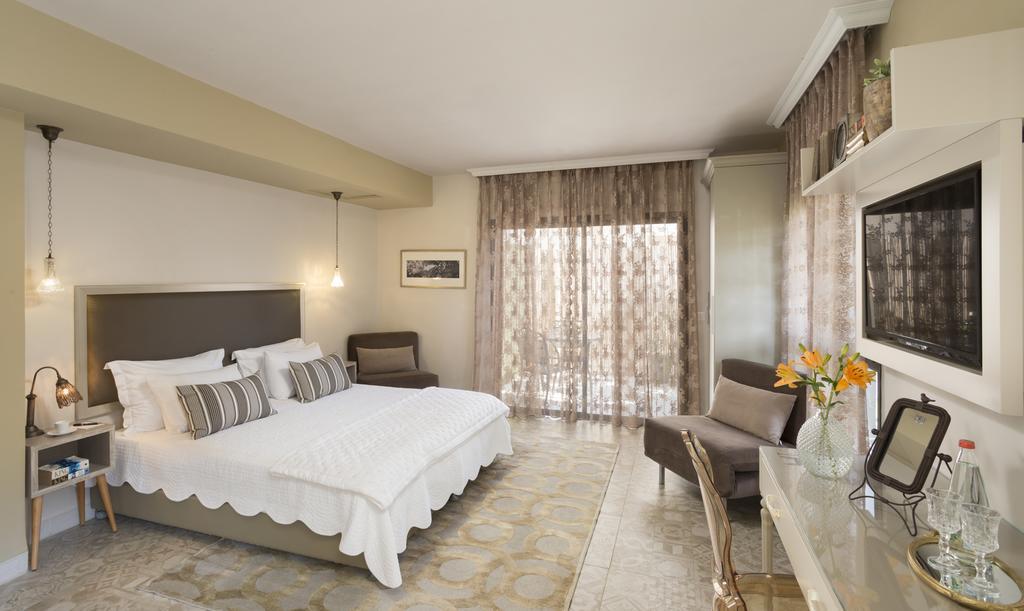 Shtarkman Erna Boutique Hotel Нахария Екстериор снимка