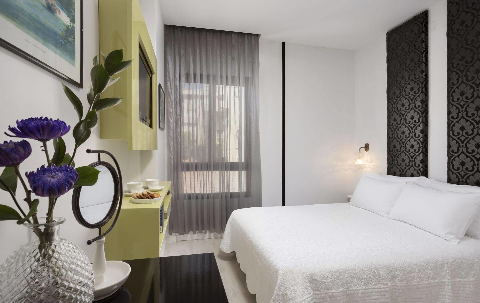 Shtarkman Erna Boutique Hotel Нахария Екстериор снимка