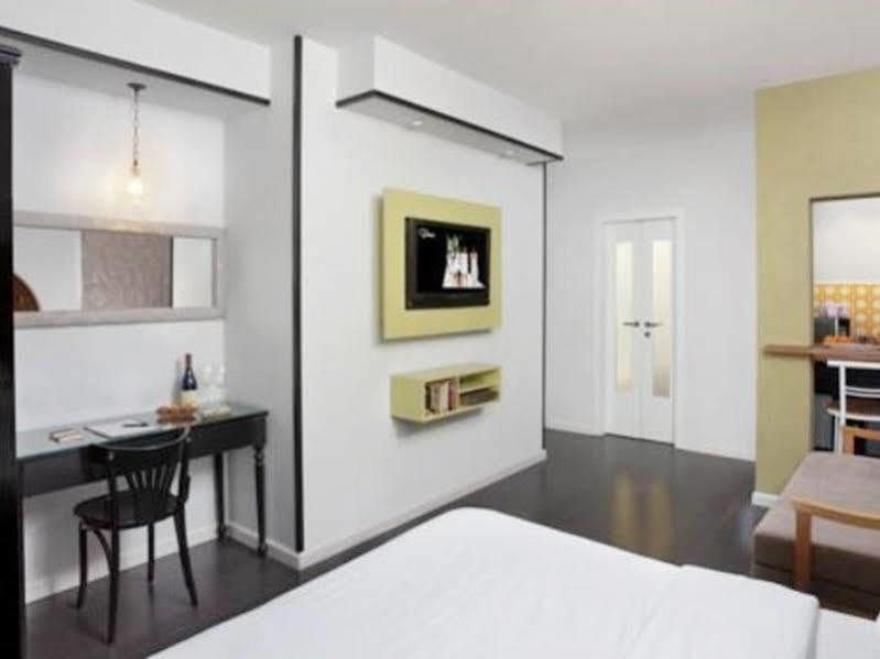 Shtarkman Erna Boutique Hotel Нахария Екстериор снимка