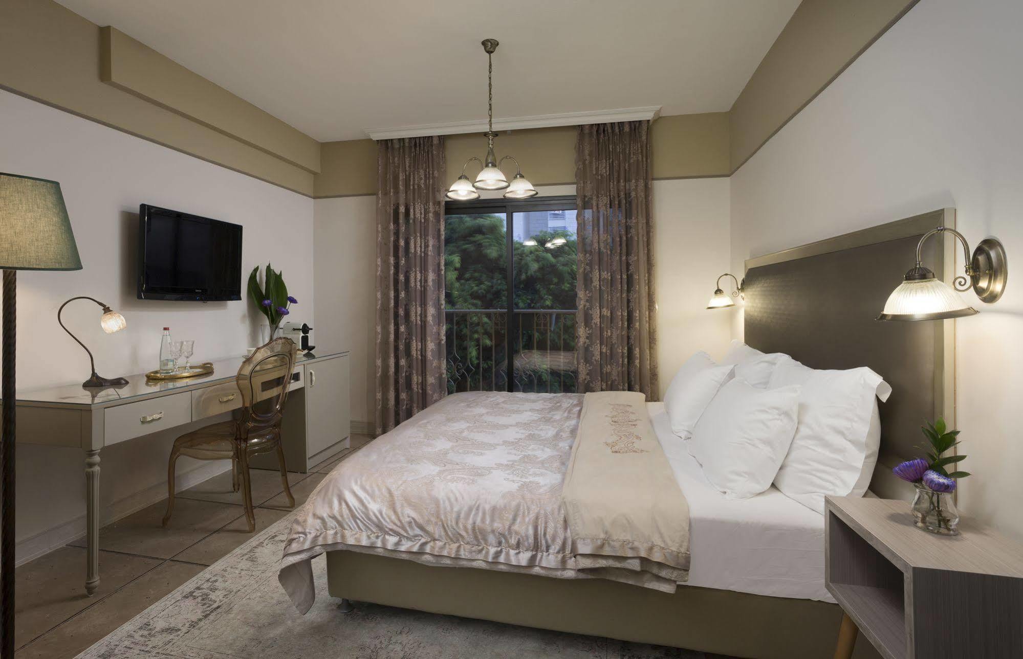 Shtarkman Erna Boutique Hotel Нахария Екстериор снимка