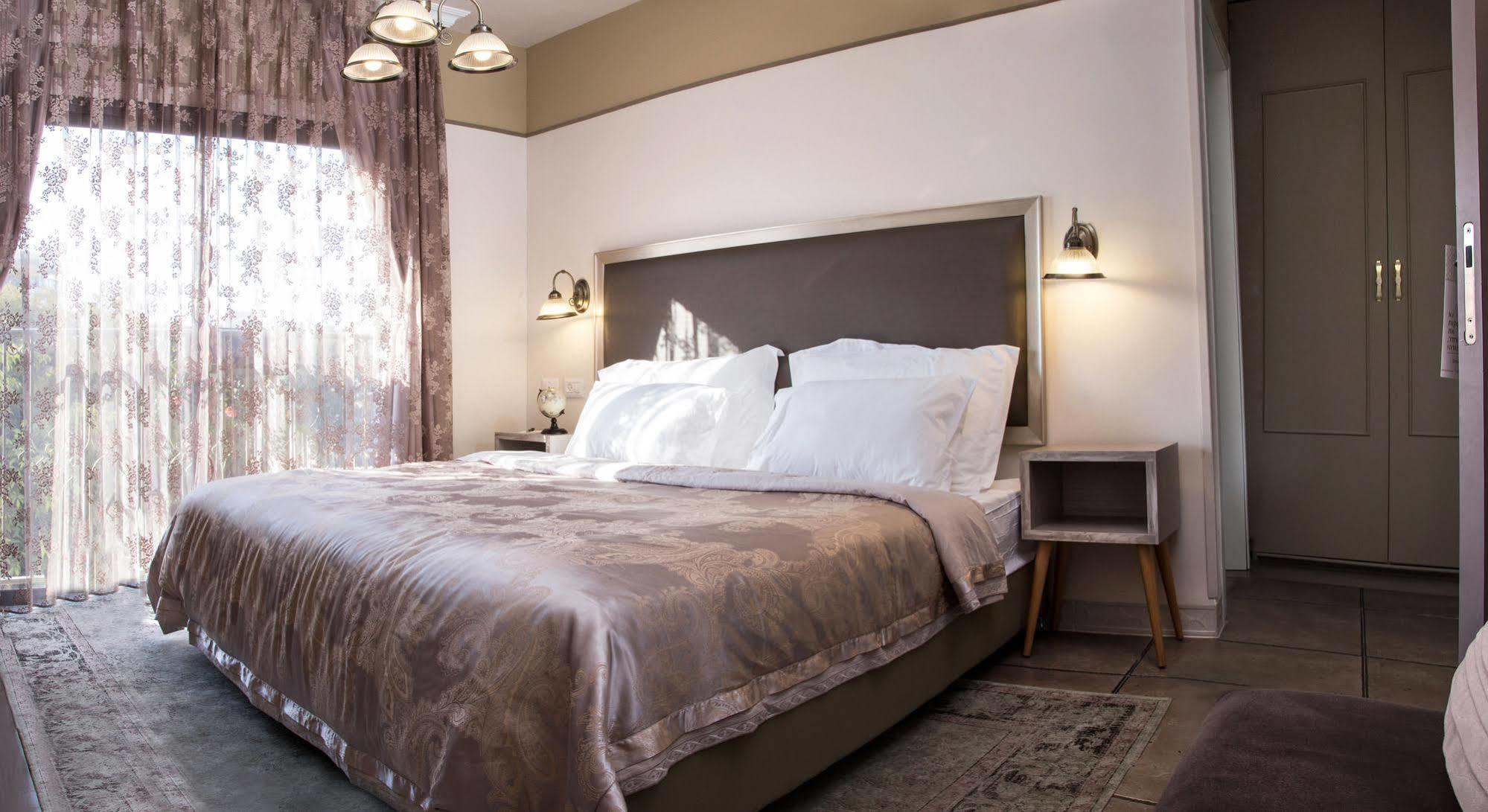 Shtarkman Erna Boutique Hotel Нахария Екстериор снимка